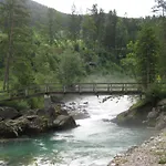 度假居 Steyr River *